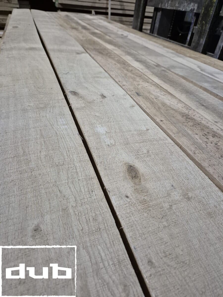 Доска дуба сухая обрезная 1 сорт 3000х150х50